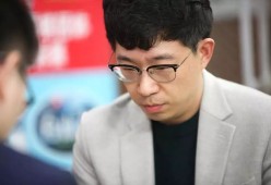 马拉松赛场再起风云：渝州鲨队队爆冷闽南独角兽队，新援首秀制胜节奏掌控在手-开云官网